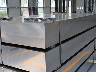 Надежные алюминиевые сплавы для оборудования для производства полупроводников